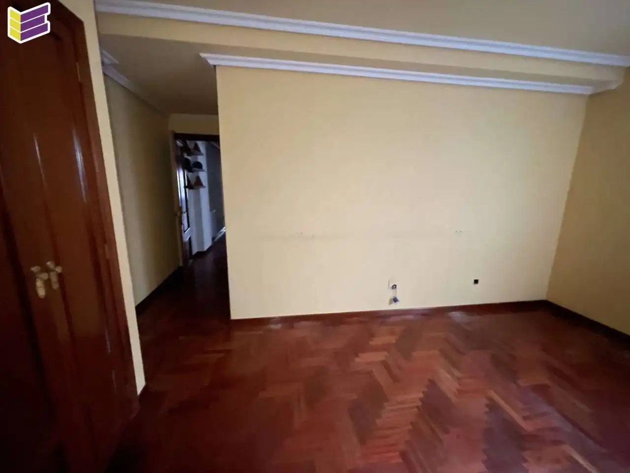Bedroom of Flat for sale in Vigo   with Heating, Parquet flooring and Terrace