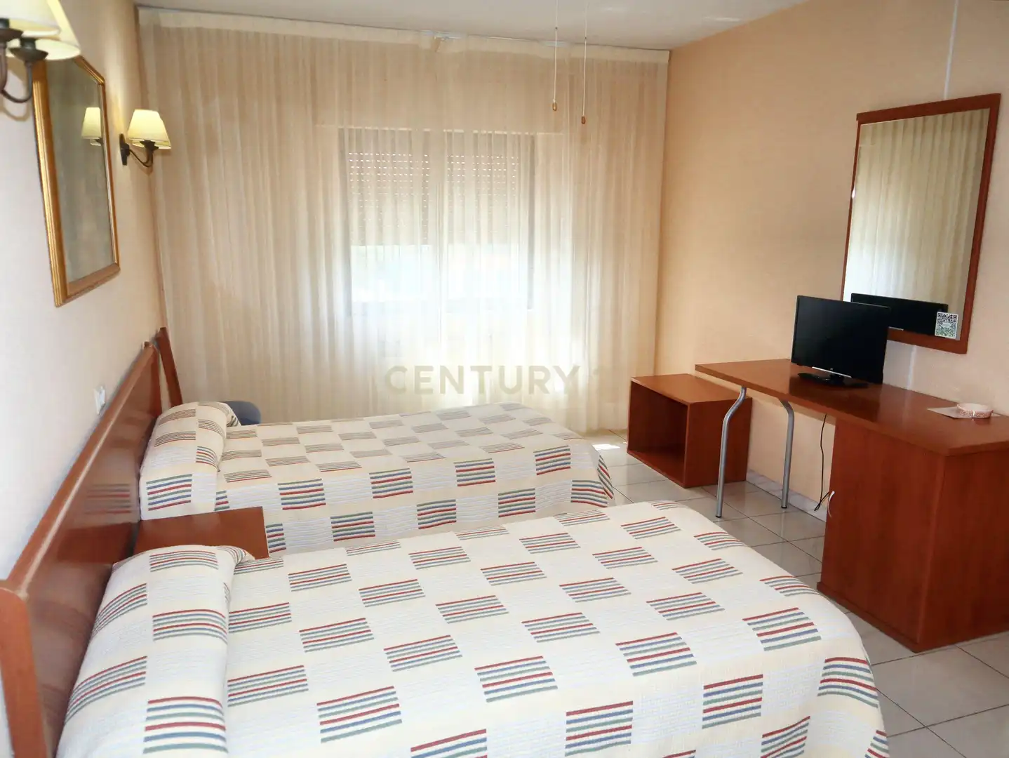 Habitación de Edificio en venta en Alba de Tormes con Alarma