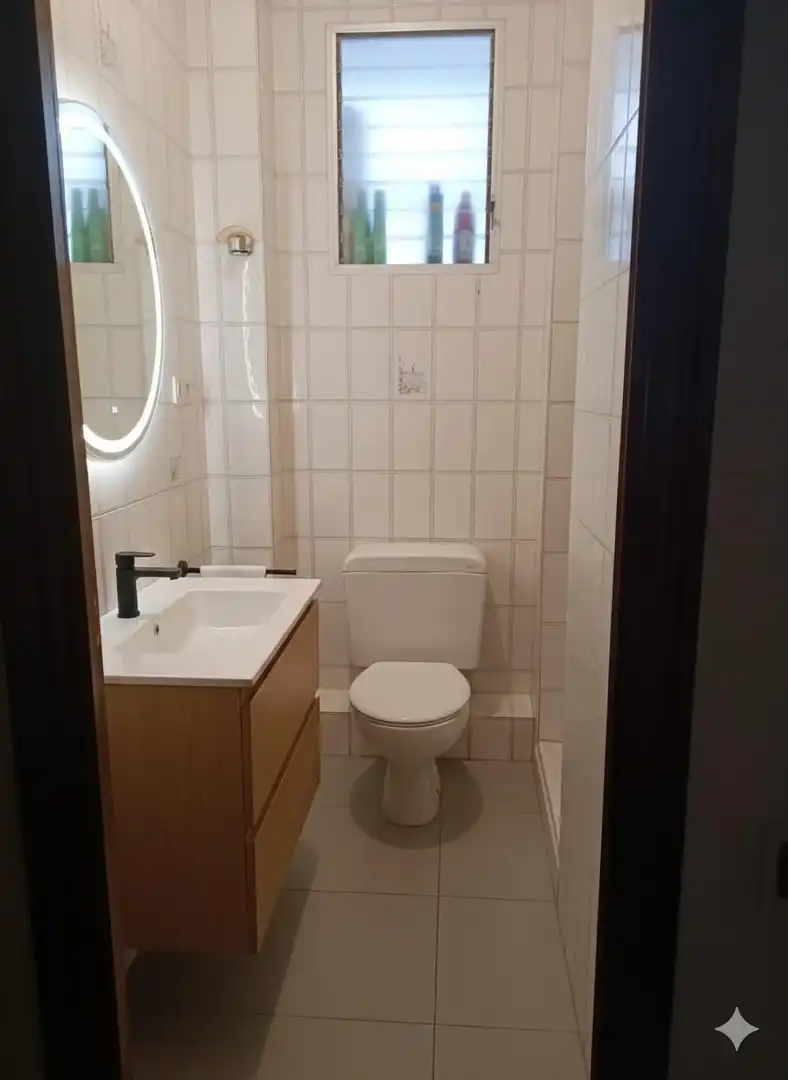 Badezimmer von Wohnungen zum Verkauf in Abarán mit Terrasse, Möbliert und Balkon