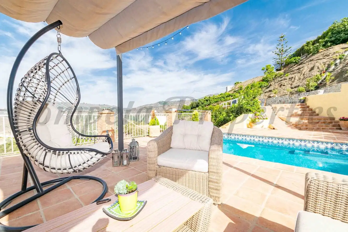 Casa con piscina in vendita a Torrox Pueblo