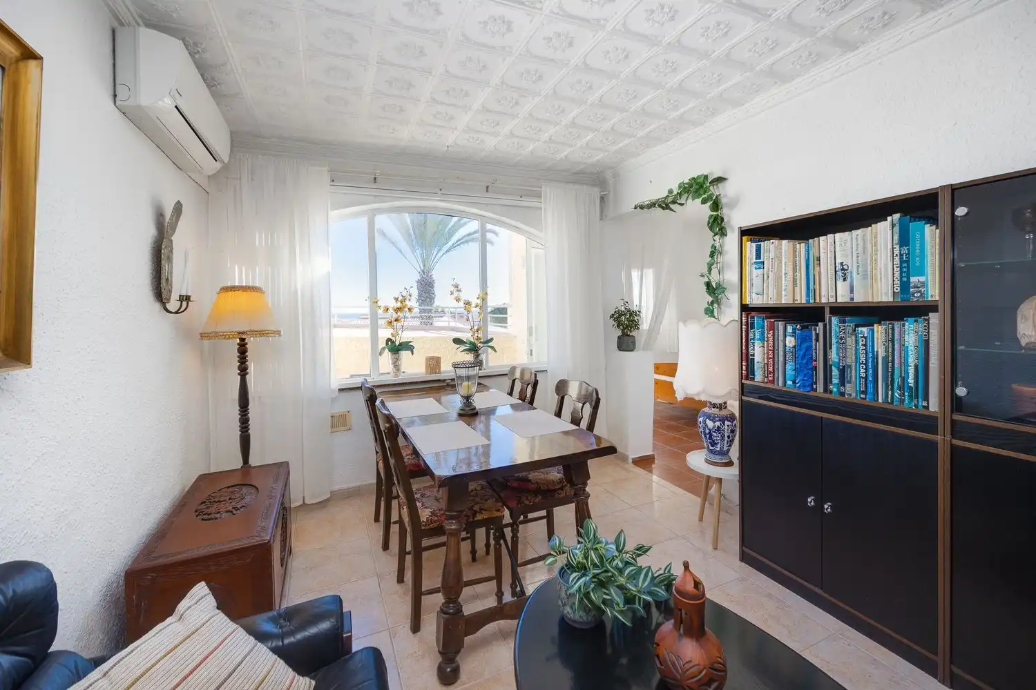 Comedor de Casa adosada en venta en Torrevieja con Aire acondicionado, Calefacción y Jardín privado