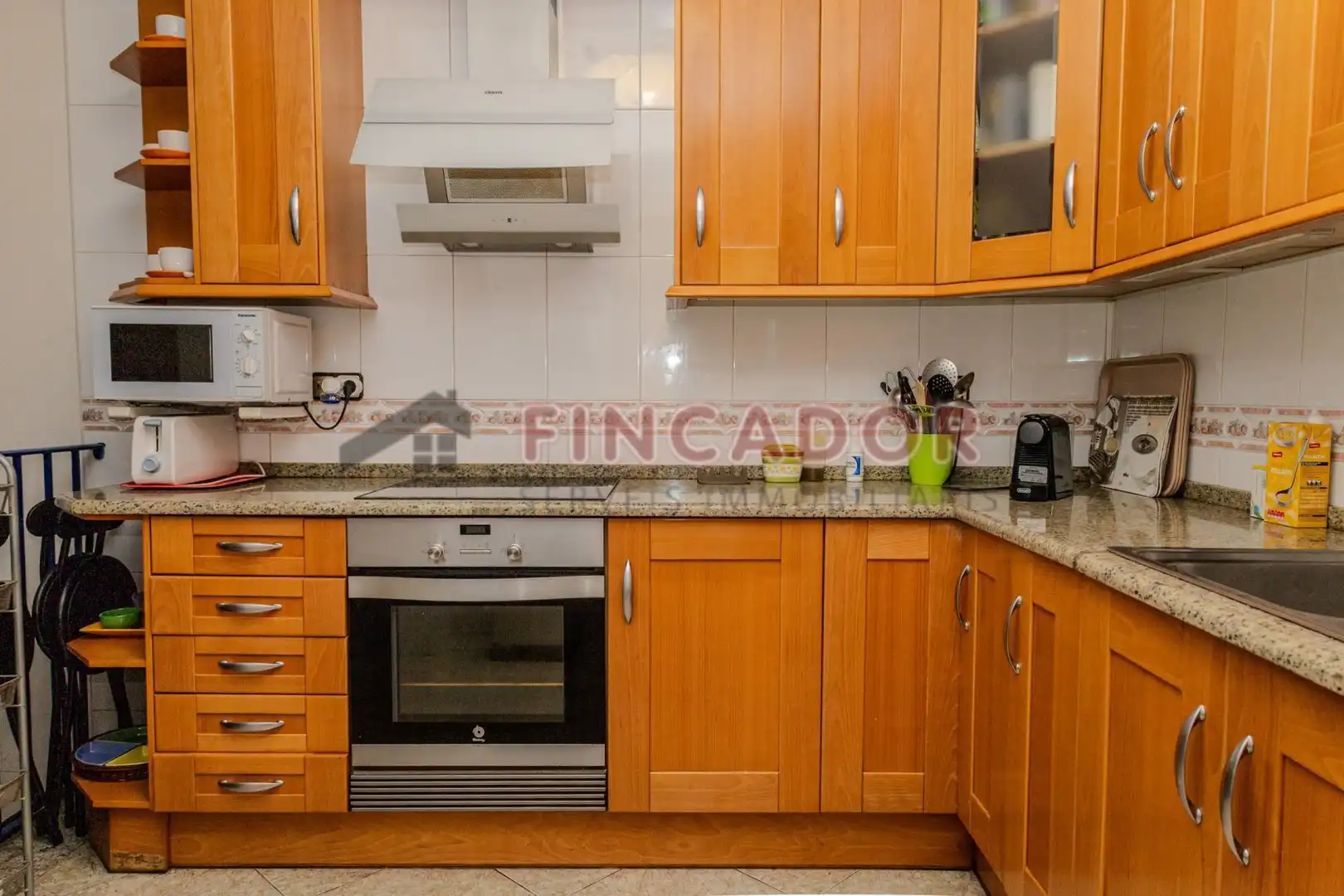 Detached homes for sale in Carrer de Gravina, Llefià
