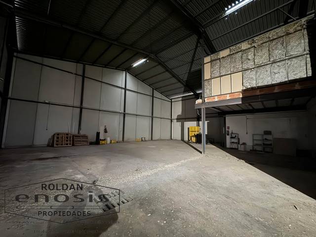 Nave industrial en Alquiler en Balsicas
