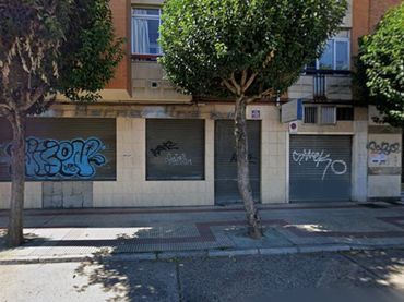 Locale commerciale in vendita a Avenida de Antibióticos