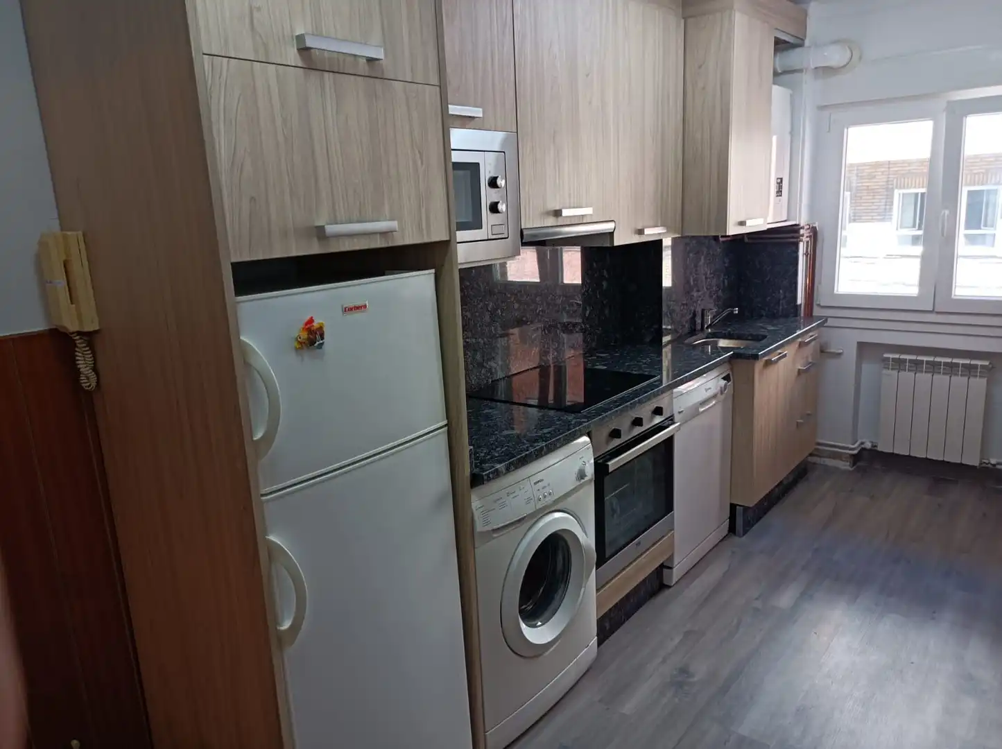 Kitchen of Flat for rent in Oviedo   with Heating, Furnished and Oven