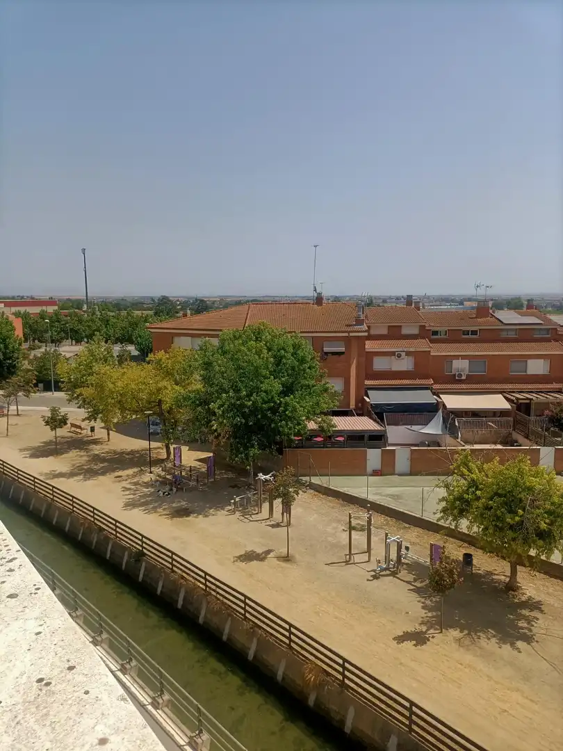 Vista exterior de Ático en venta en Rosselló con Aire acondicionado, Calefacción y Parquet