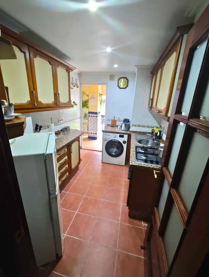Küche von Wohnung zum Verkauf in Bormujos mit Terrasse