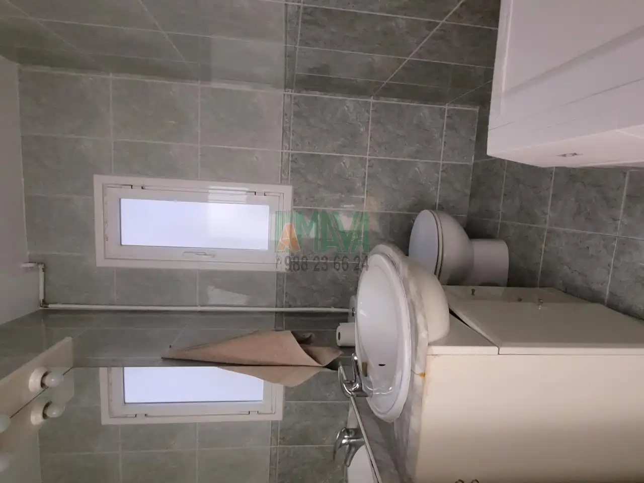Badezimmer von Wohnung zur Miete in Ourense Capital  mit Heizung und Balkon