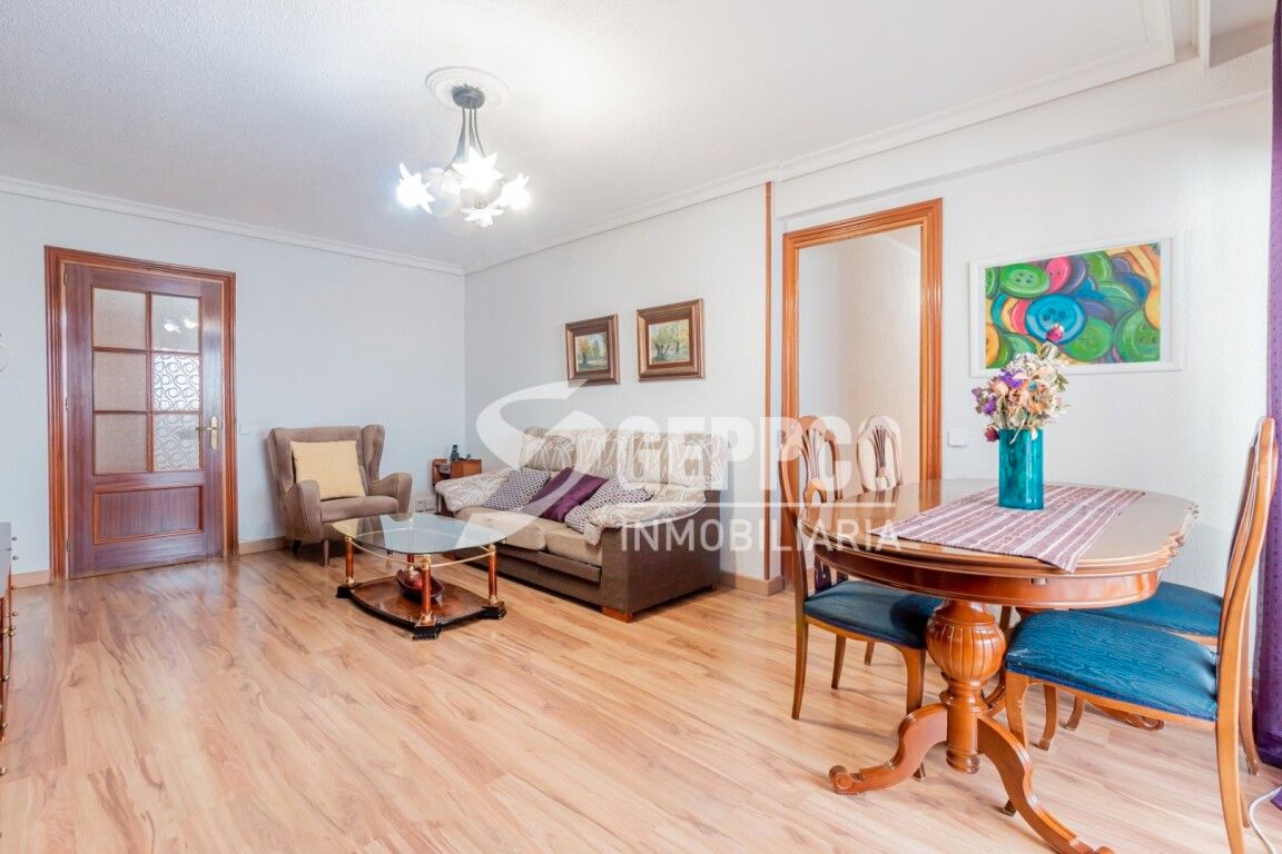 Living room of Flat for sale in Alcalá de Henares  with Heating and Terrace