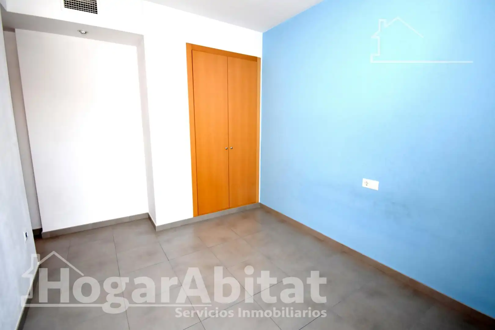 Schlafzimmer von Wohnung zum Verkauf in Massanassa mit Klimaanlage, Heizung und Terrasse