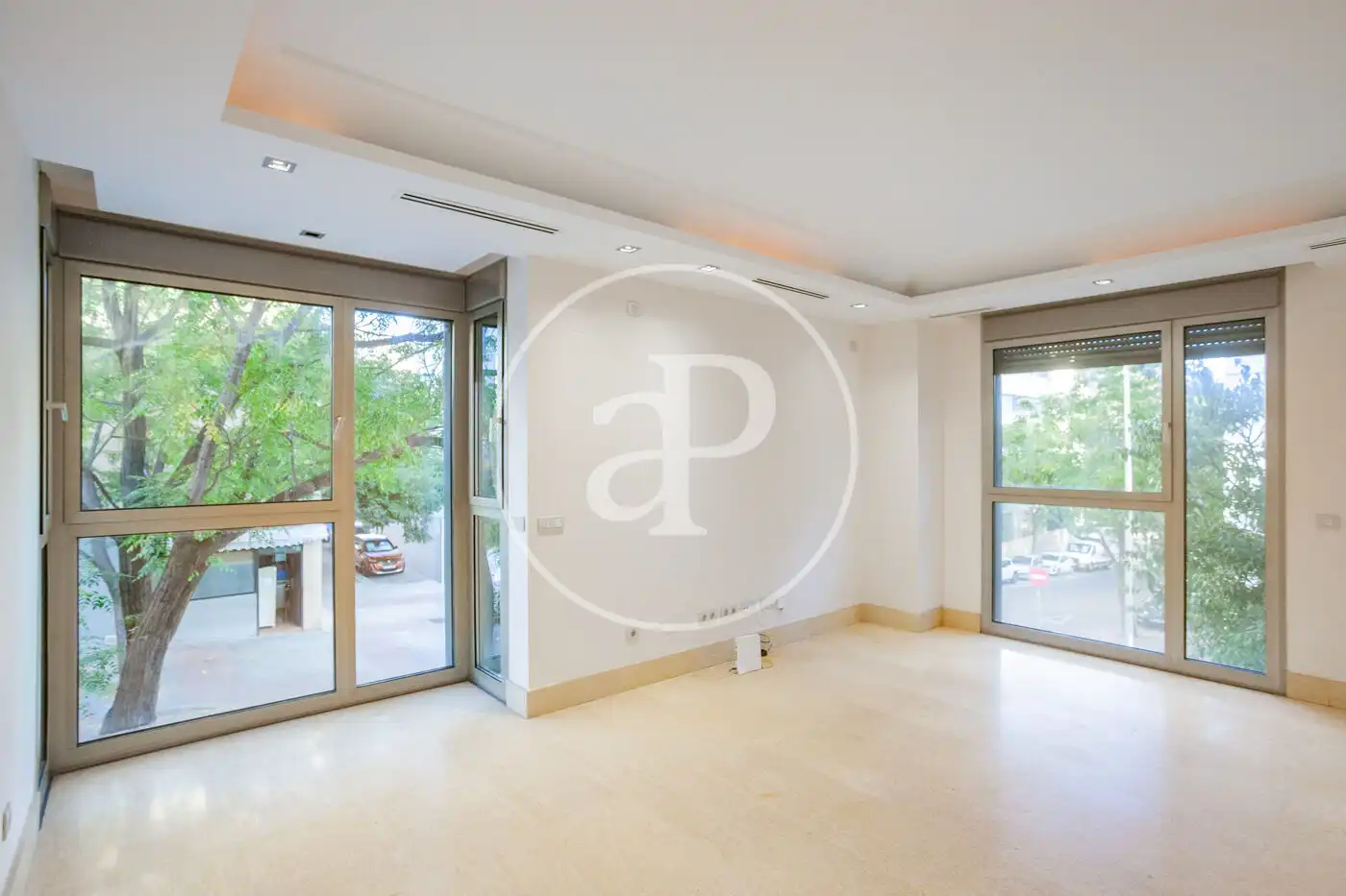 Piso con piscina en alquiler en C. de Buitrago del Lozoya, imagen 2