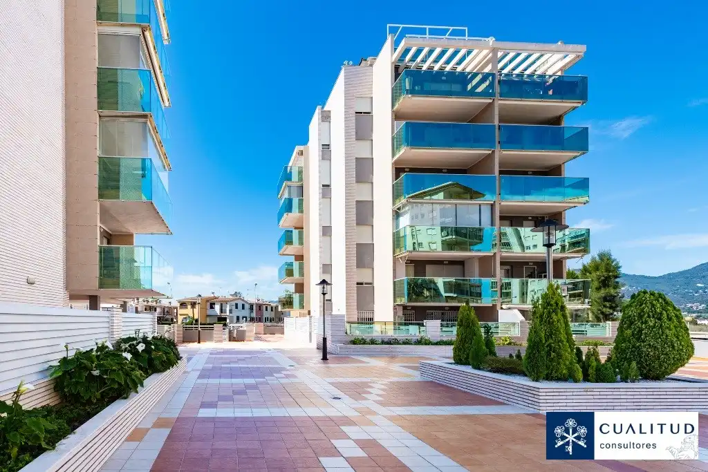 Exterior view of Flat for sale in Benicasim / Benicàssim  with Storage room