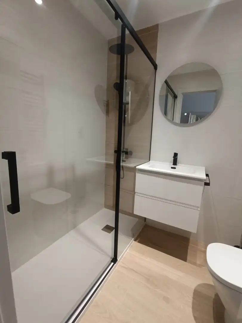 Bany de Estudi de lloguer en Madrid amb Aire condicionat, Calefacció i Parquet