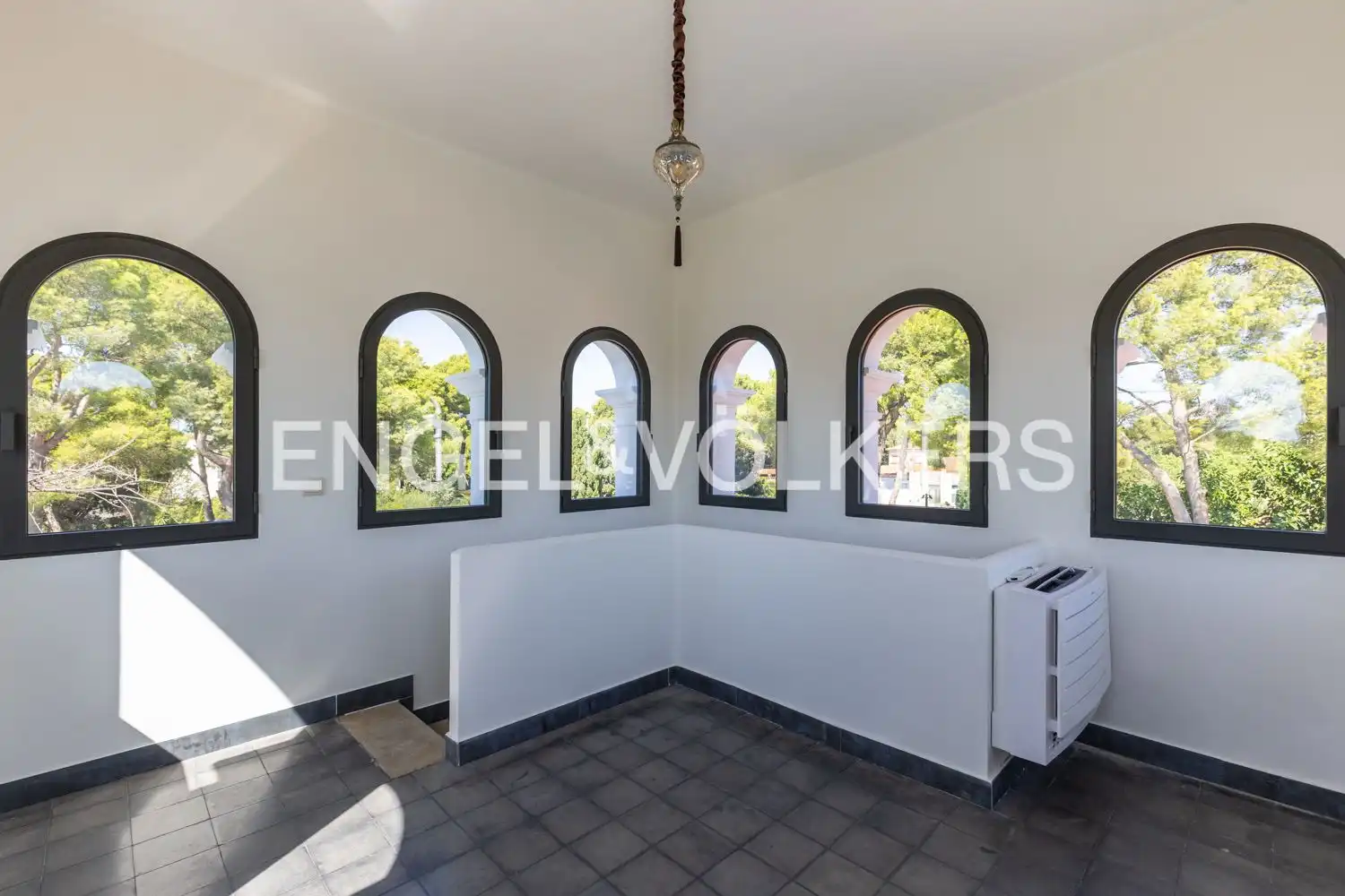 Casa o xalet de lloguer a Avinguda Acàcies, Campolivar