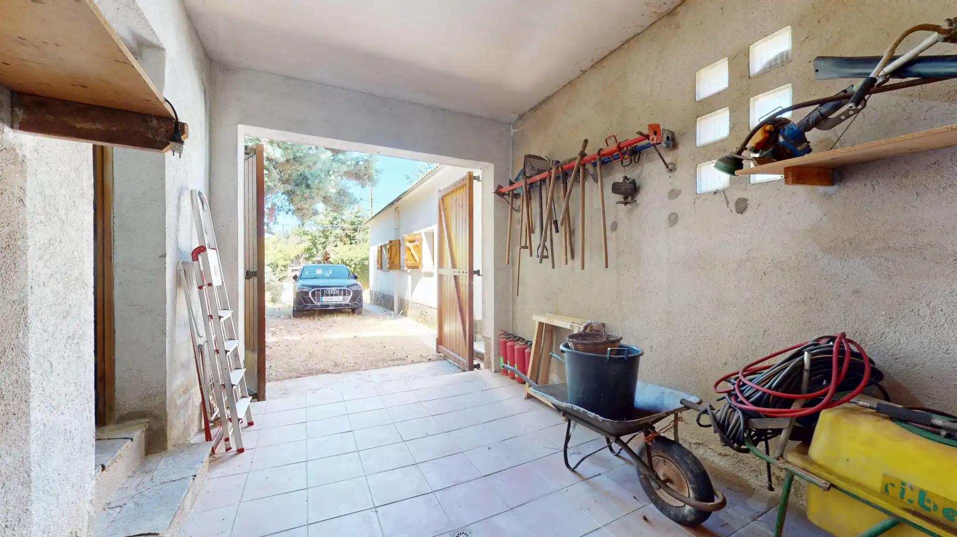 Vista exterior de Casa o chalet en venta en Prades con Calefacción, Jardín privado y Terraza