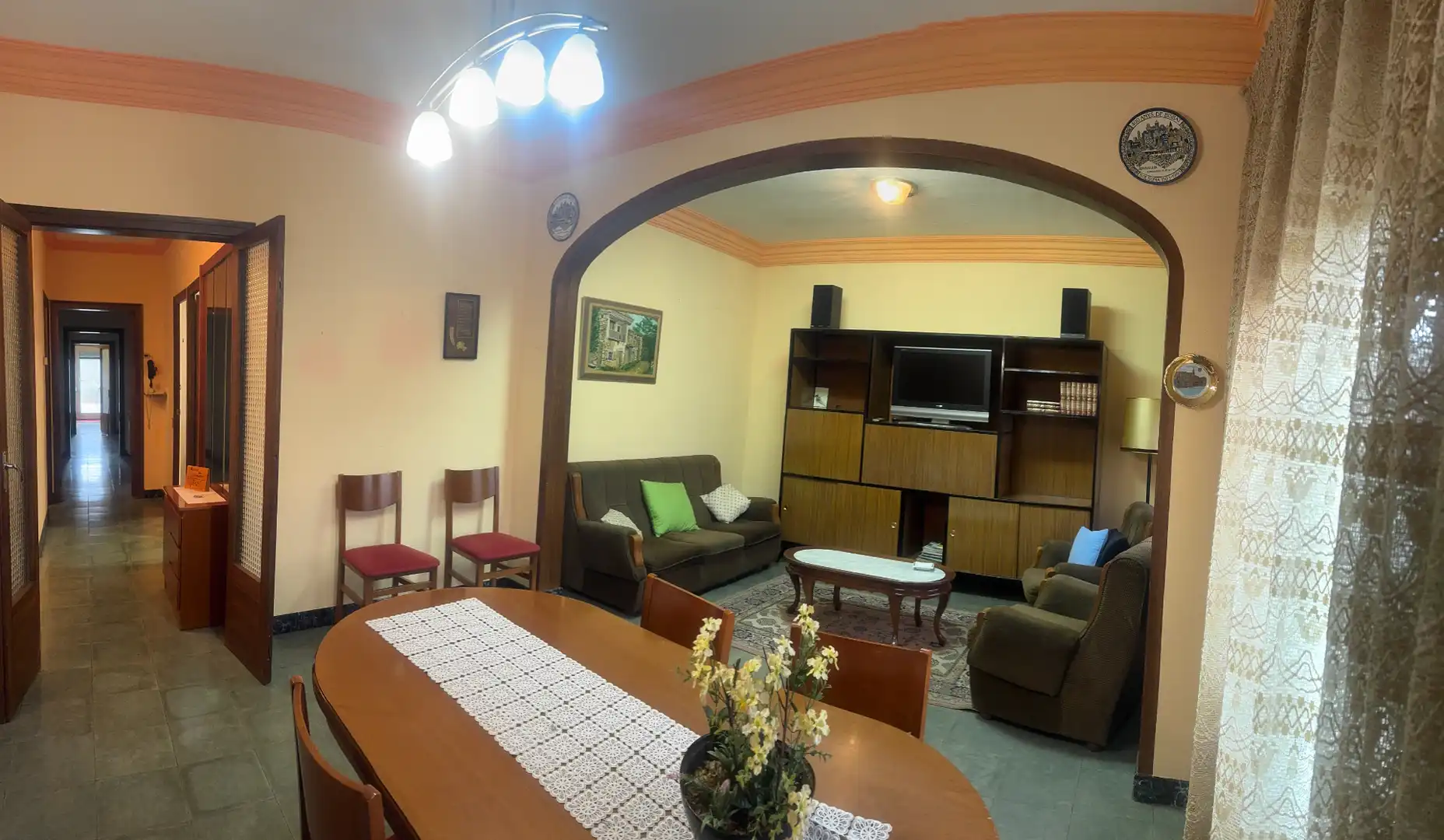 Sala d'estar de Casa o xalet en venda en Tàrrega amb Jardí privat i Terrassa