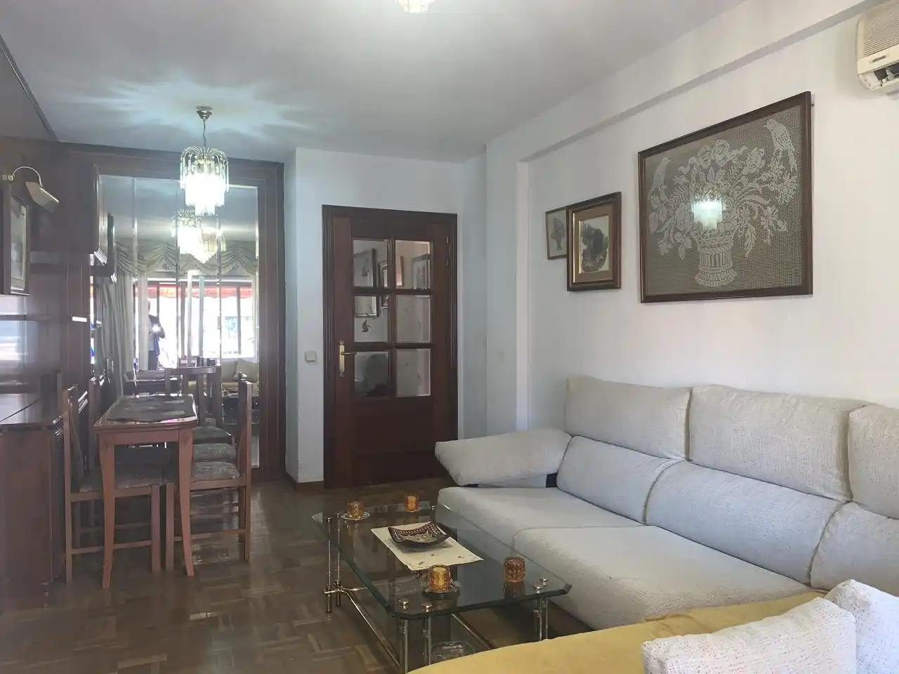 Sala d'estar de Pis de lloguer en Móstoles amb Aire condicionat, Calefacció i Parquet