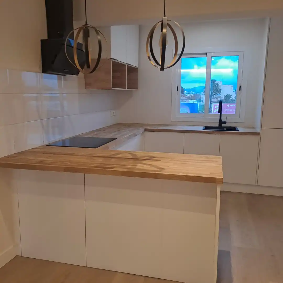 Cuina de Pis en venda en  Palma de Mallorca amb Parquet, Terrassa i Balcó