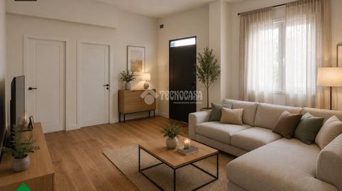 Foto 4 de Piso en venta en Avenida Europa - San Antón, Toledo Capital