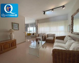 Sala d'estar de Pis de lloguer en Alicante / Alacant amb Aire condicionat