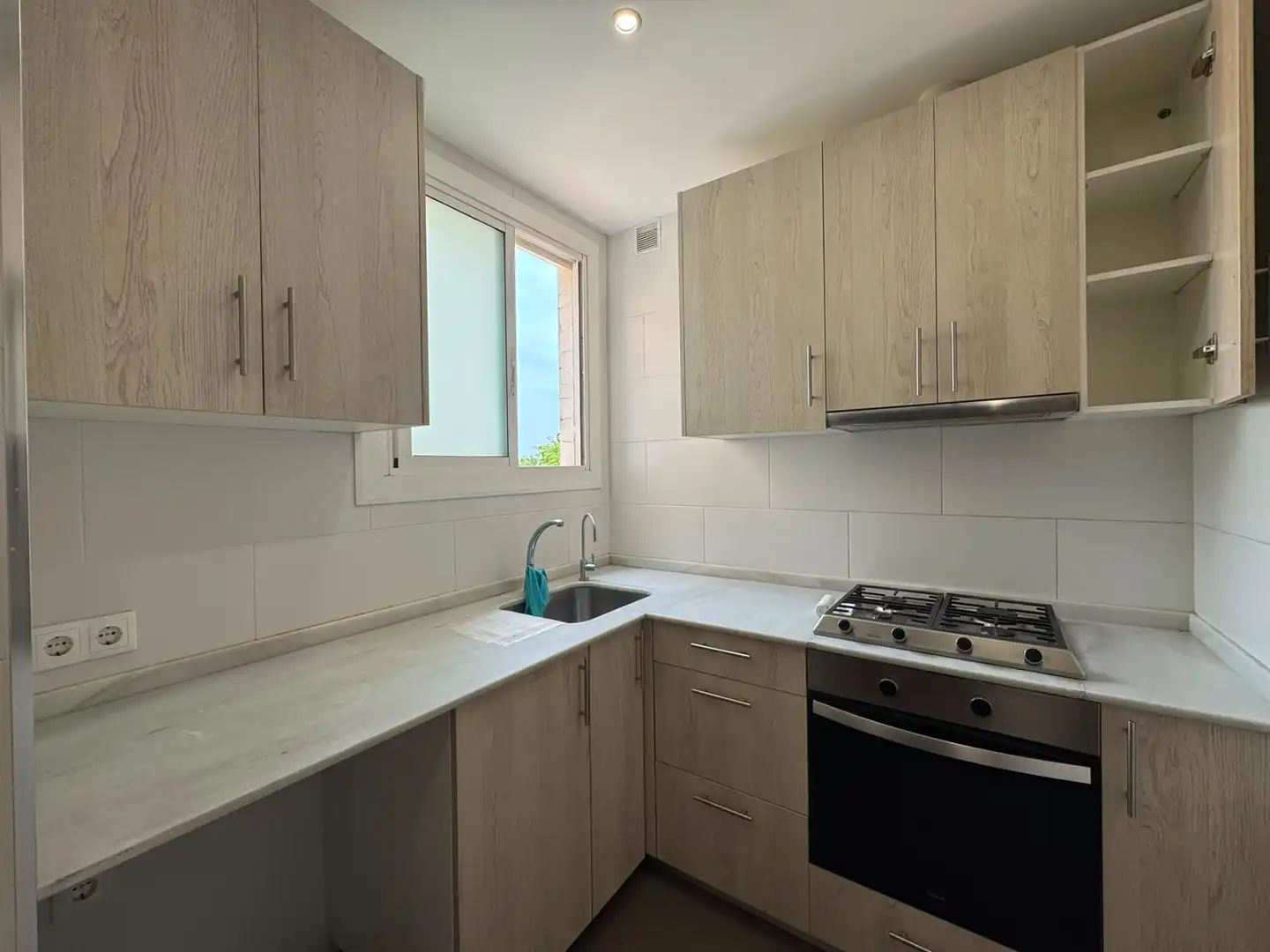 Cocina de Piso en venta en Barcelona con Aire acondicionado, Calefacción y Parquet