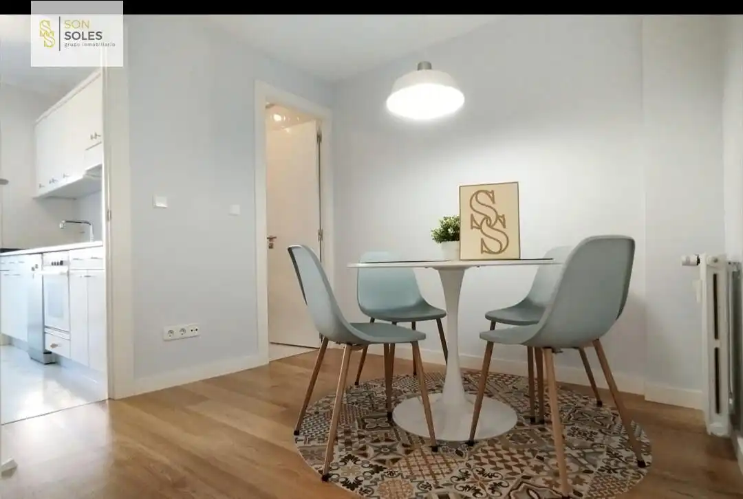Comedor de Piso de alquiler en Santander con Calefacción, Terraza y Amueblado