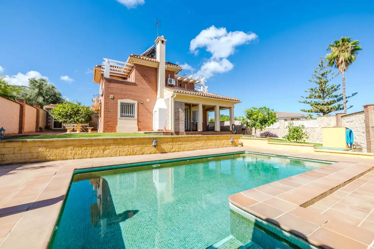 Chalet con terraza en venta en Calle el Tomillar, imagen 2