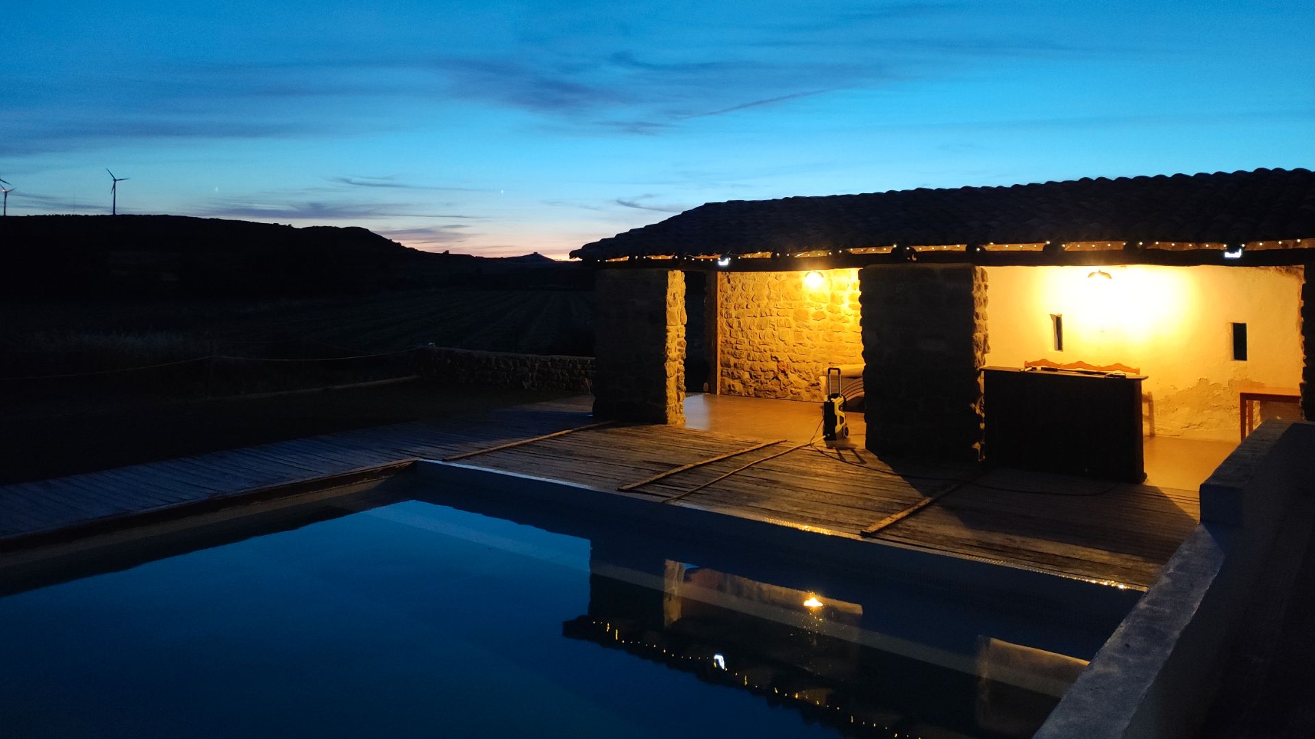 Piscina de Casa o xalet en venda en Alcalá de Gurrea amb Calefacció, Jardí privat i Traster