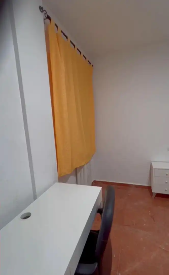 Appartamento con ascensore in affitto a Calle Doctor Azpitarte 12, imagen 11