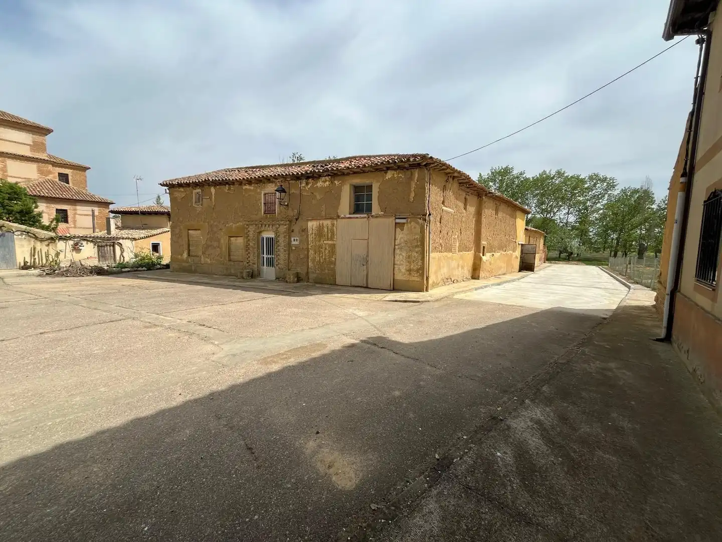 Vista exterior de Finca rústica en venta en Abarca de Campos con Jardín privado y Trastero