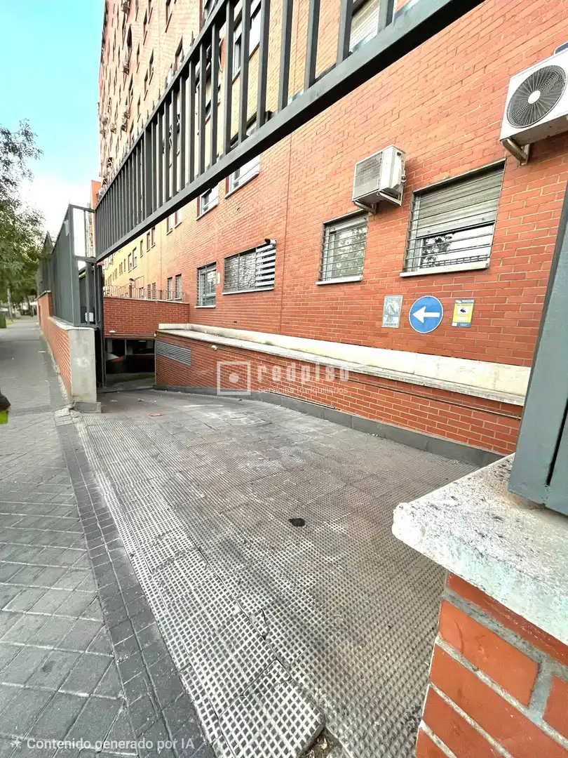 Parking de Garaje en venta en Madrid