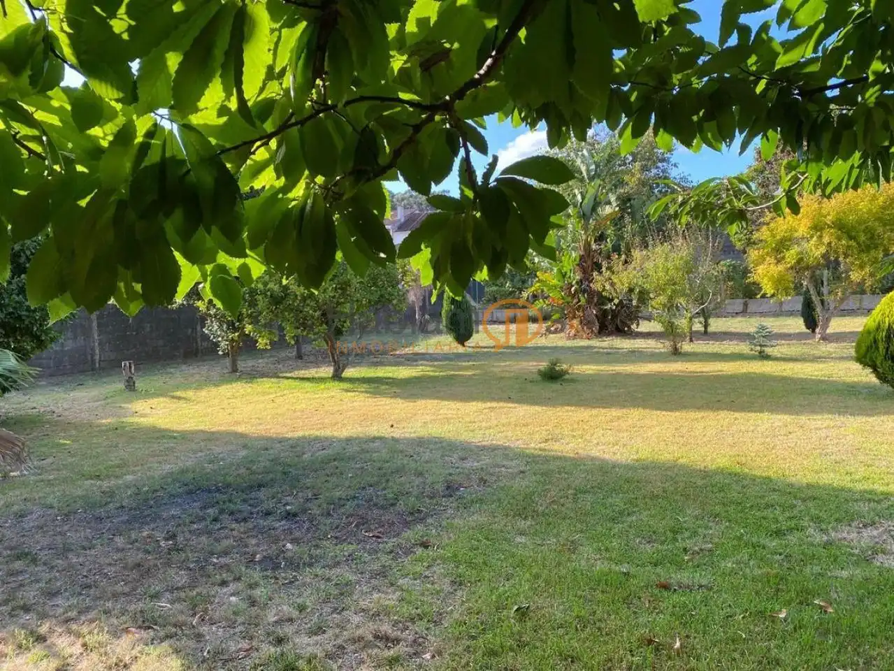 Casa o chalet en venta en Vilagarcía de Arousa con Calefacción, Jardín privado y Trastero