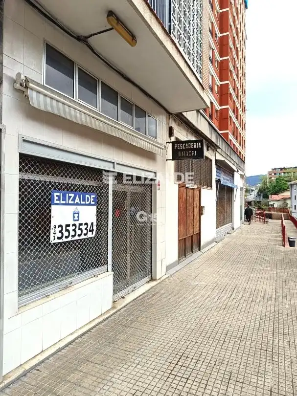Außenansicht von Geschaftsraum zur Miete in Donostia - San Sebastián 