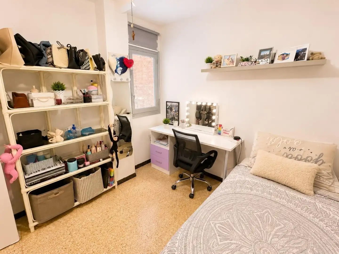 Habitación de Piso en venta en Crevillent con Balcón