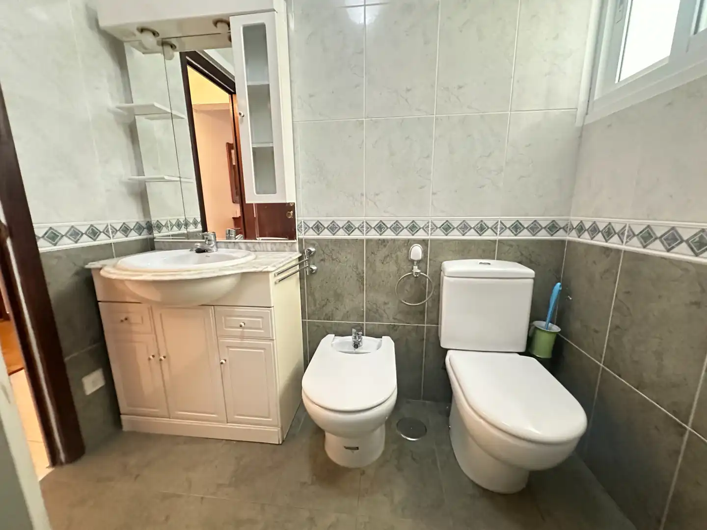 Wohnung zur Miete in Rúa da República de El Salvador, Ensanche - Sar