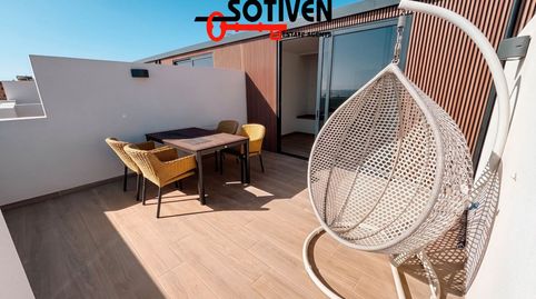 Foto 2 de Casa adosada en venta en Playa de San Juan, Guía de Isora