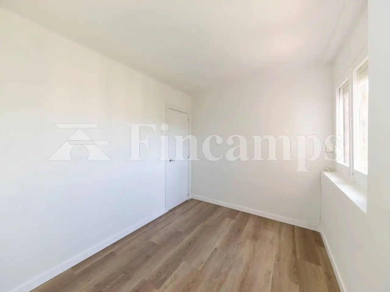 Dormitori de Pis en venda en Sabadell amb Parquet