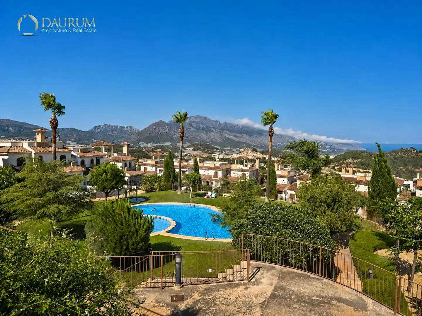 Reihenhaus mit Pool zum Verkauf in AVENIDA BARONIA DE POLOP