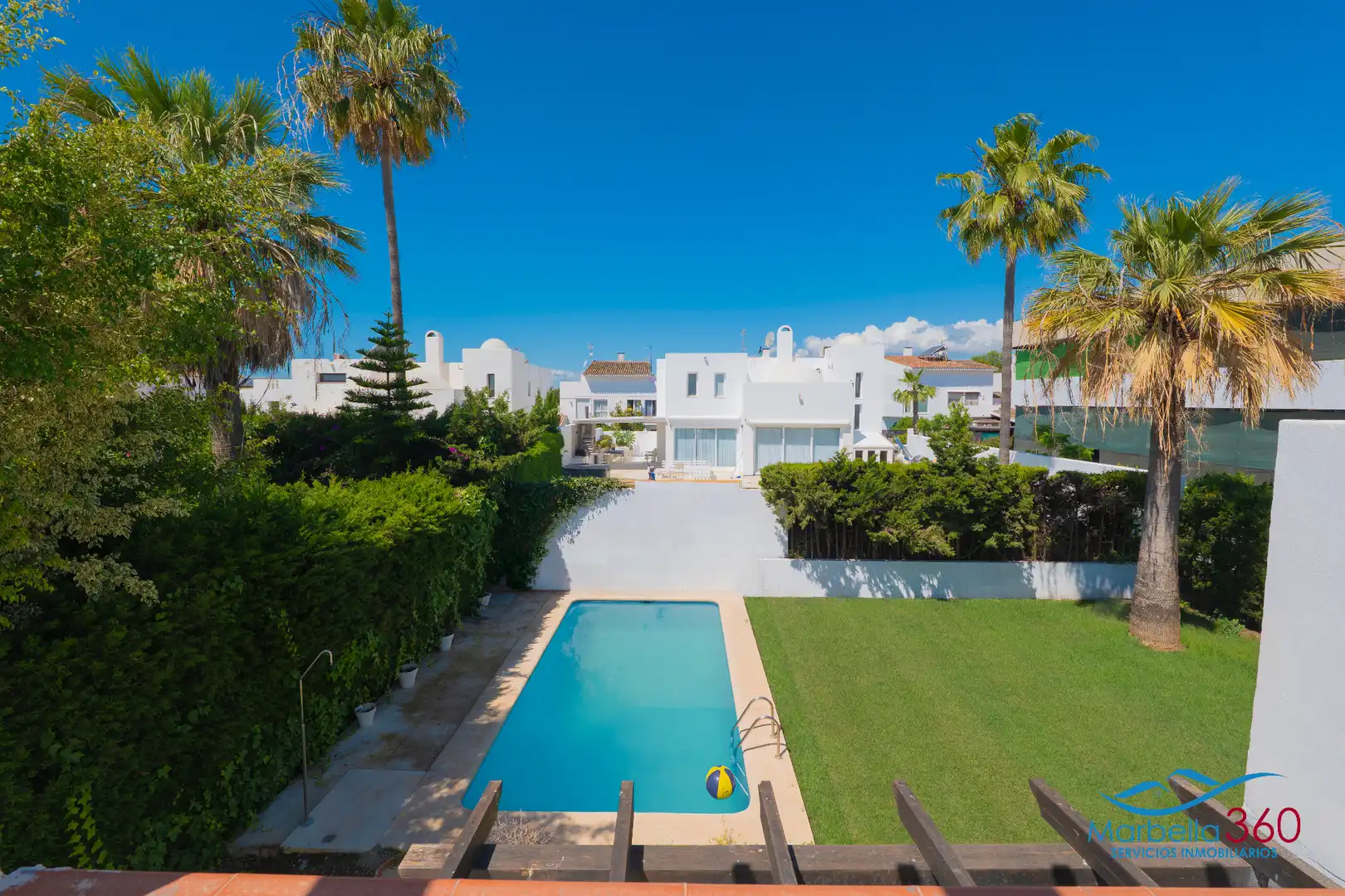 Jardí de Casa o xalet en venda en Marbella amb Aire condicionat, Jardí privat i Terrassa