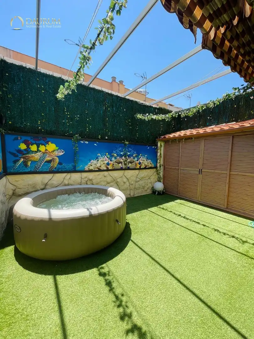 Terrace of Detached homes for sale in Umbrete  with Air Conditioner, Heating and Terrace