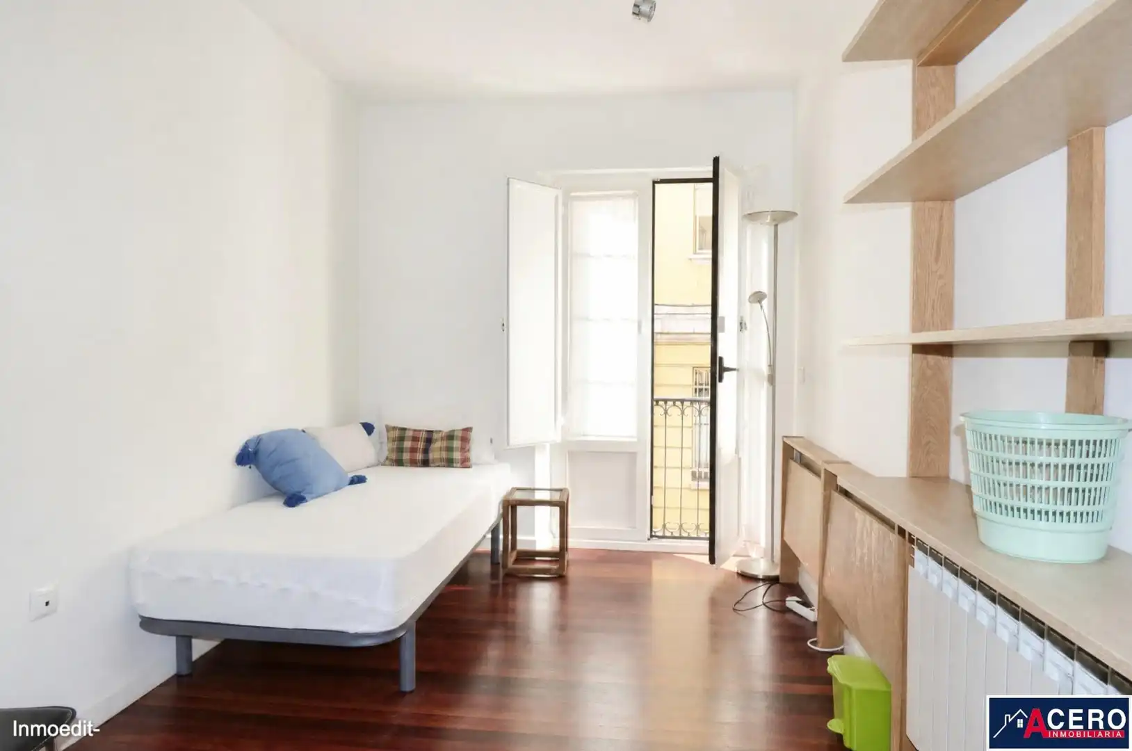 Habitación de Piso en venta en Santander con Parquet y Amueblado