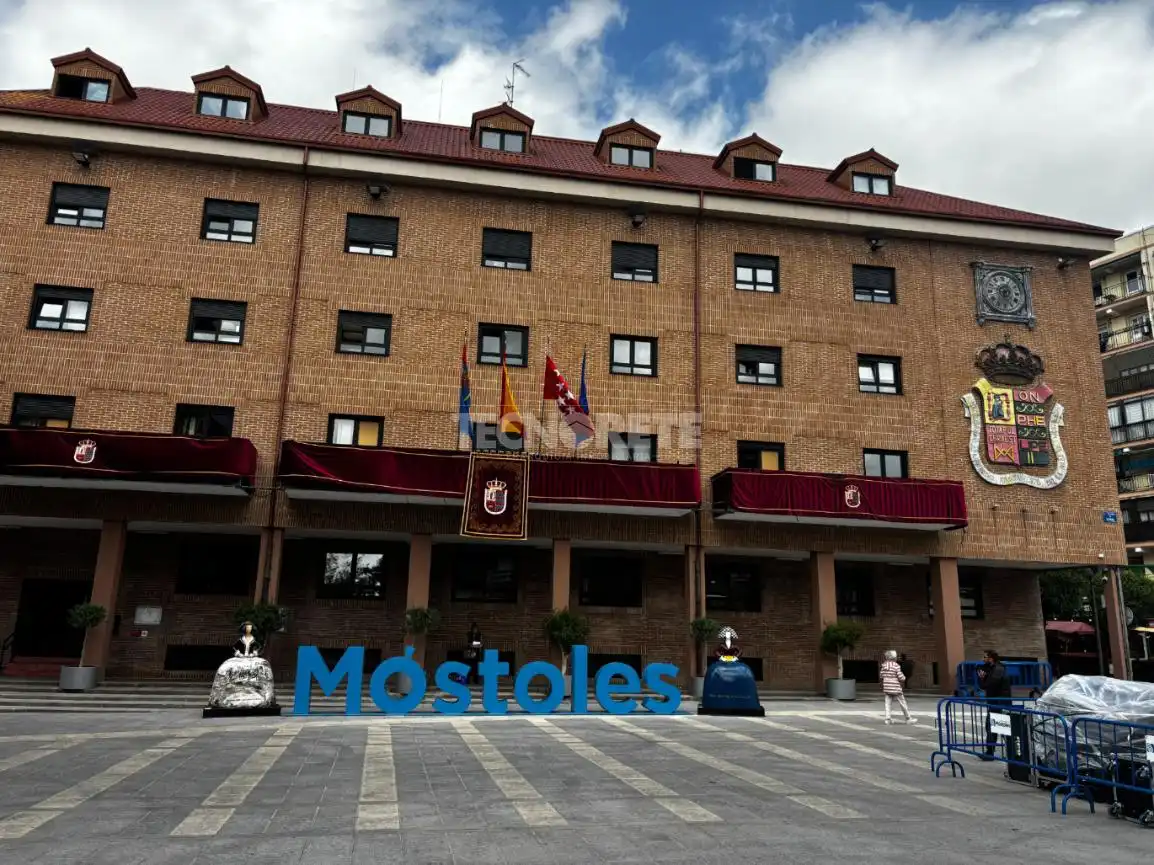 Vista exterior de Piso en venta en Móstoles con Calefacción y Terraza