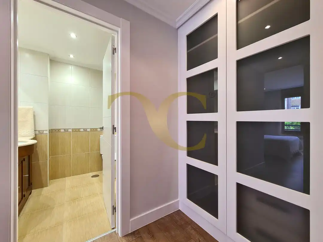 Piso en venta en Gijón  con Calefacción, Jardín privado y Terraza