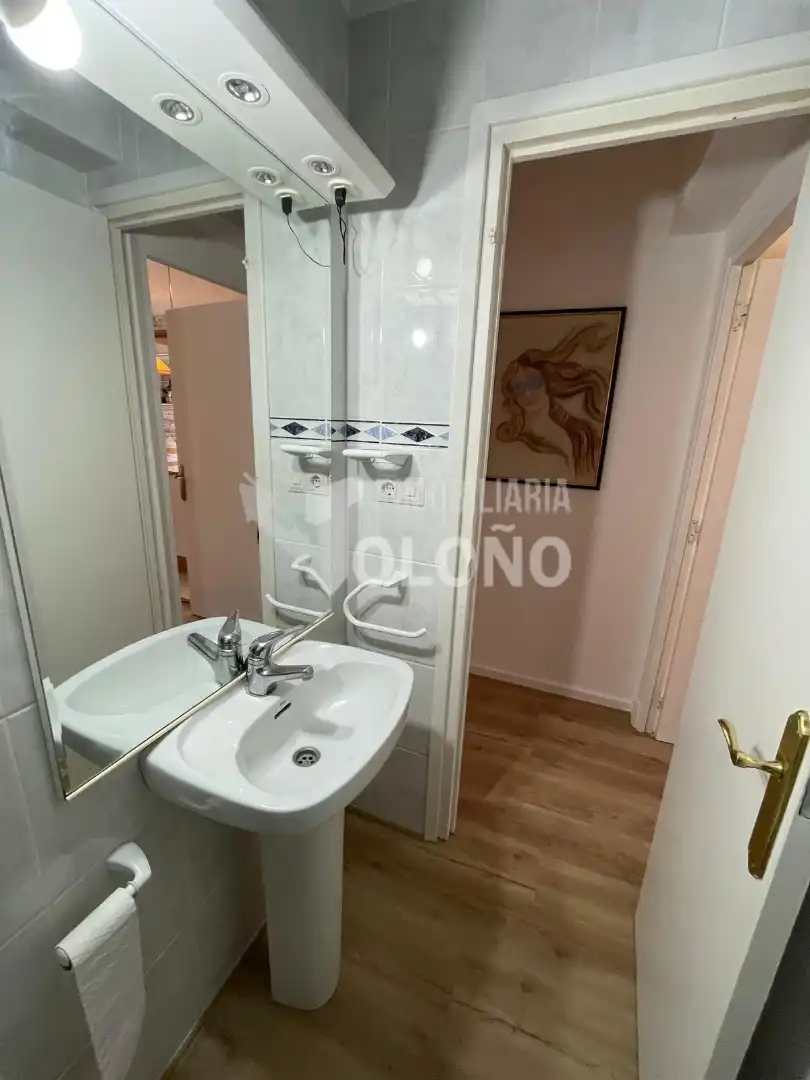 Badezimmer von Wohnung zum Verkauf in Labastida / Bastida mit Klimaanlage, Terrasse und Möbliert