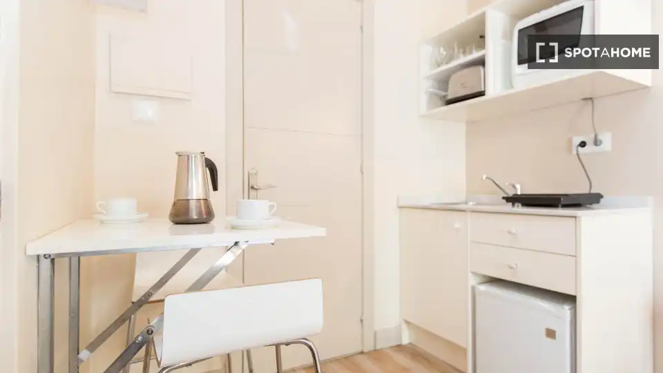Piso en alquiler en Ciutat Vella, imagen 7
