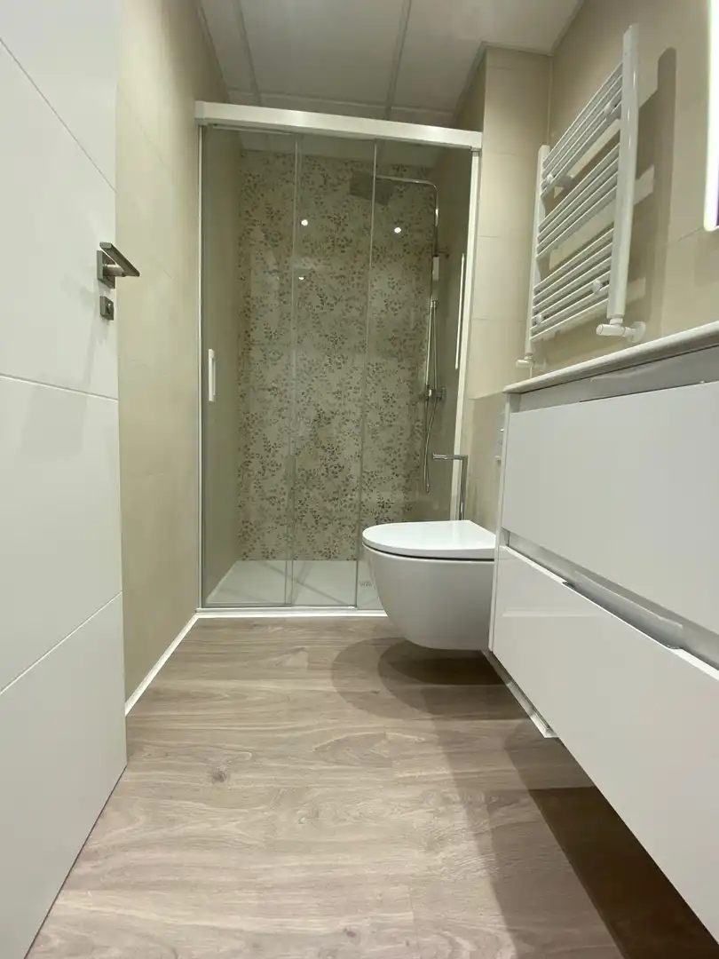 Bathroom of Study for rent in Zaragoza  with Furnished