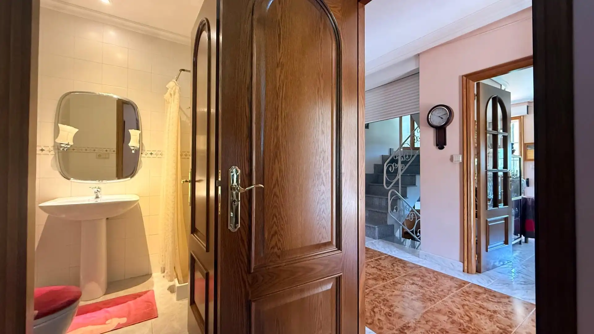 Casa o chalet en venta en Leiro con Jardín privado, Terraza y Trastero
