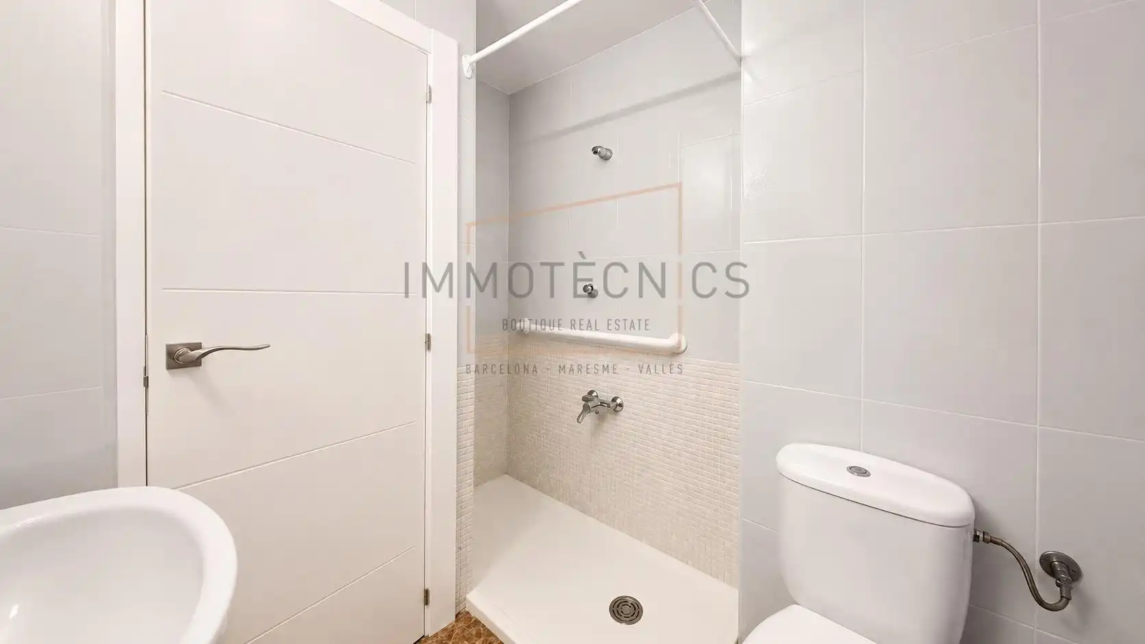 Bathroom of Apartments for sale in Calella  with Furnished and Balcony