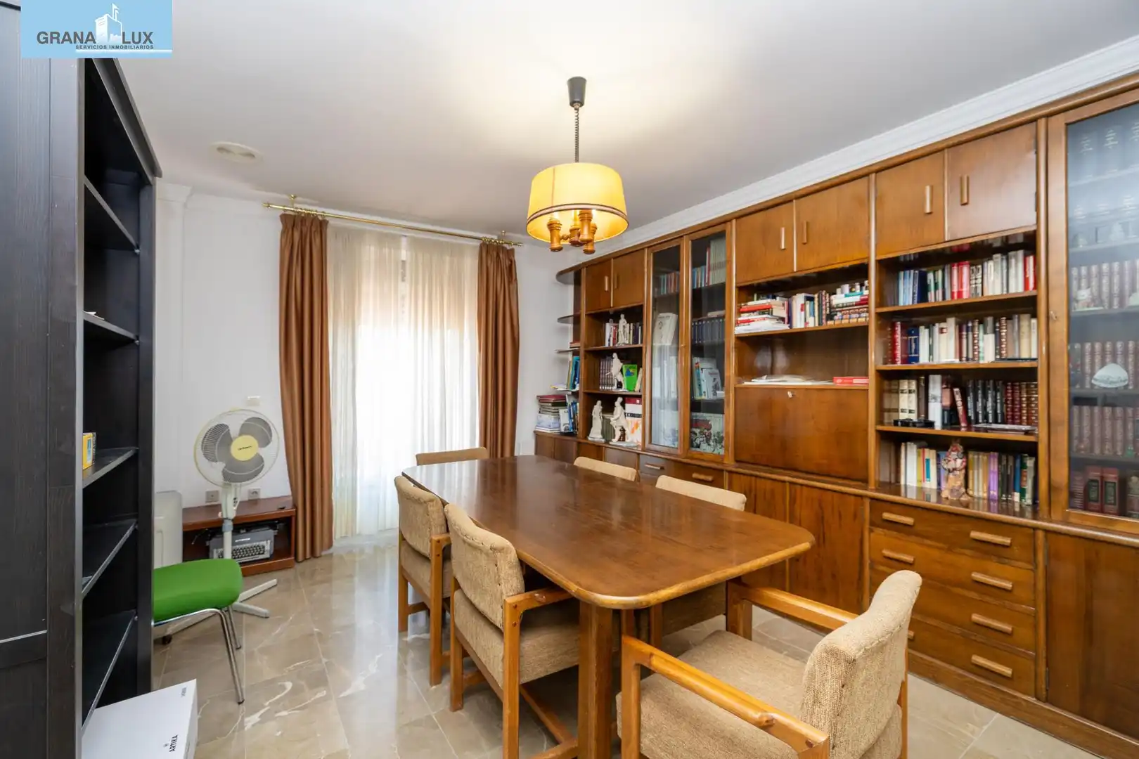 Chalet con terraza en venta en 163 Avenida de los Alamos, imagen 48
