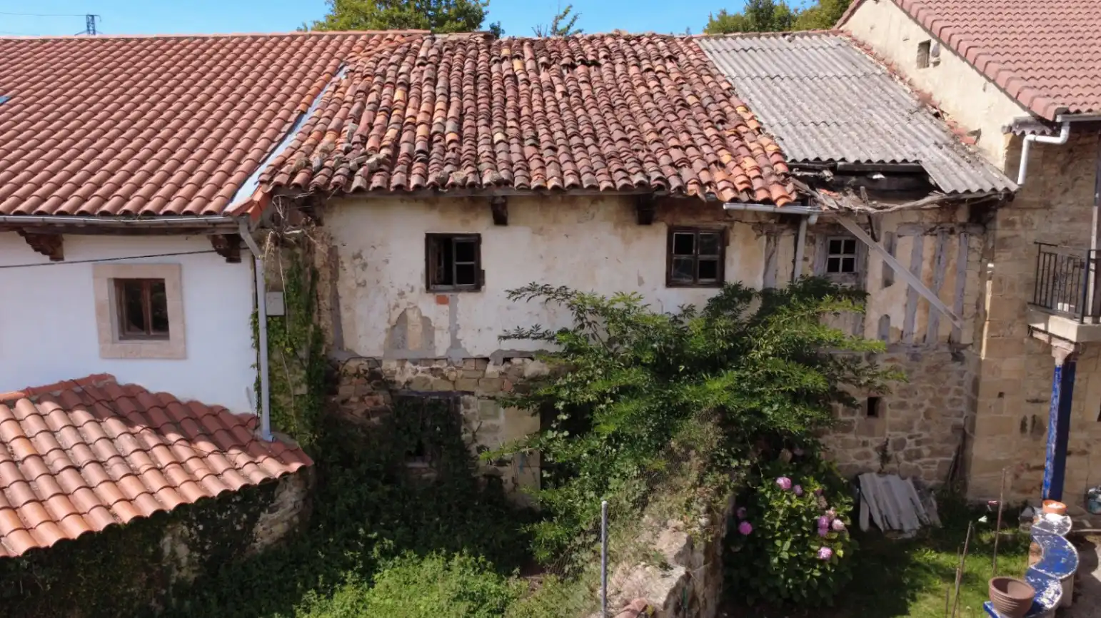 Vista exterior de Casa o chalet en venta en Campoo de Yuso